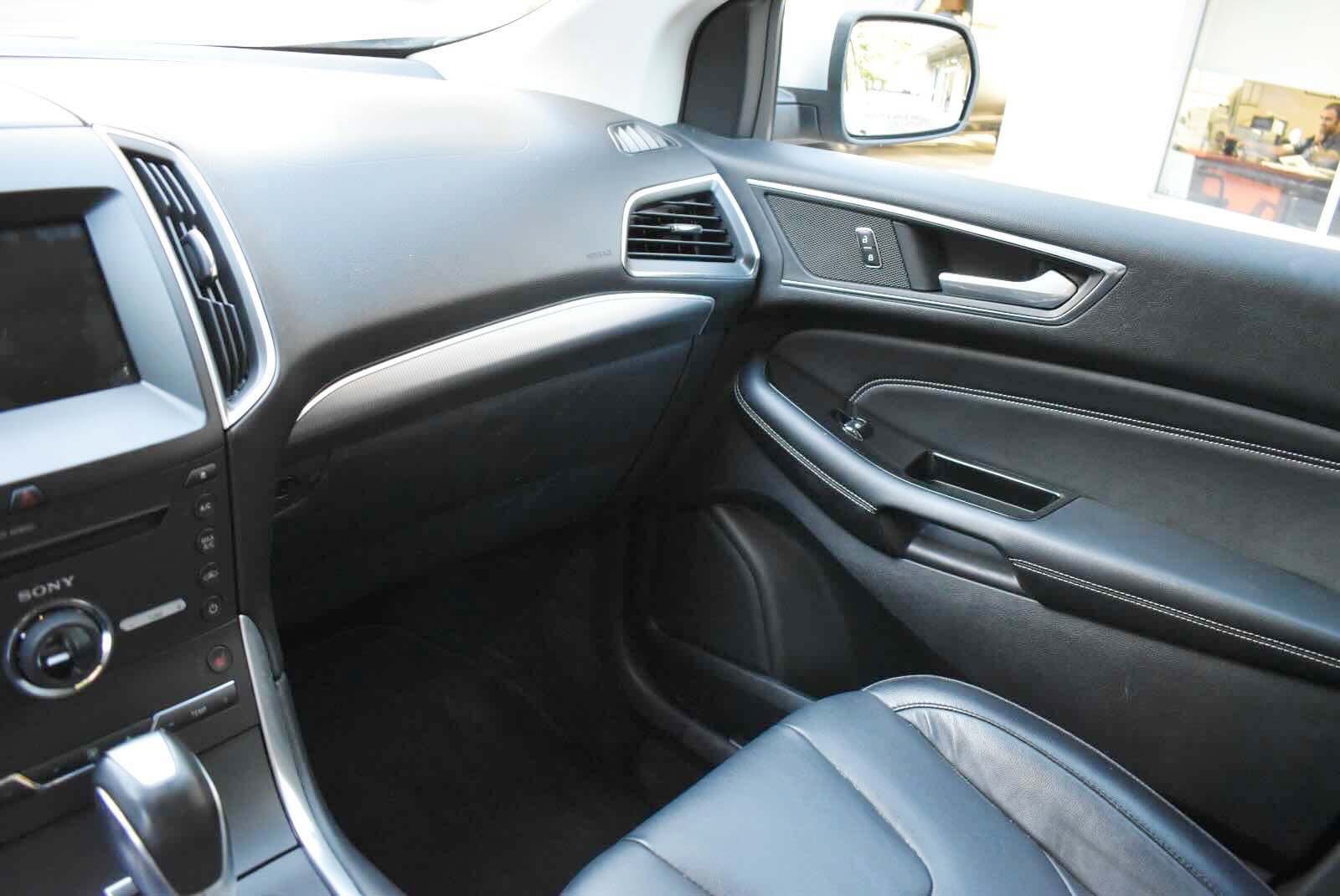 Used 2015 Ford Edge Titanium w/ Technology Package AWD/4WD image 70