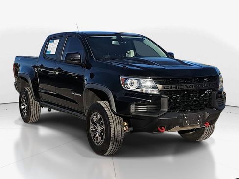 Used 2022 Chevrolet Colorado ZR2 image 2