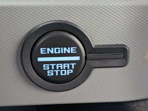 Certified 2021 Ford Bronco Badlands w/ Sasquatch Package AWD/4WD image 30