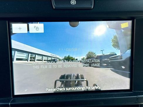 New 2025 Ford F550 4x4 Crew Cab image 9