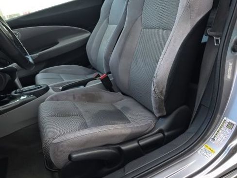 Used 2011 Honda CR-Z EX image 10