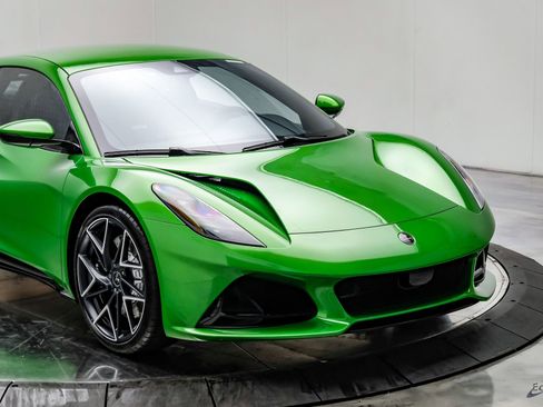 New 2026 Lotus Emira SE RWD image 33