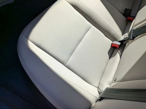 Certified 2024 Honda Civic EX image 31