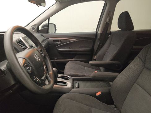 Used 2018 Honda Pilot LX image 17