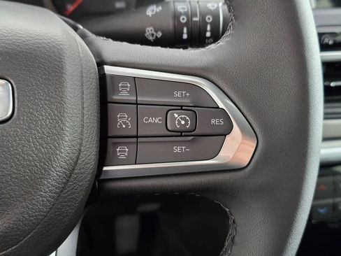 New 2026 Jeep Compass Limited AWD/4WD image 31