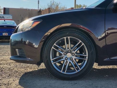 Used 2011 Scion tC image 9