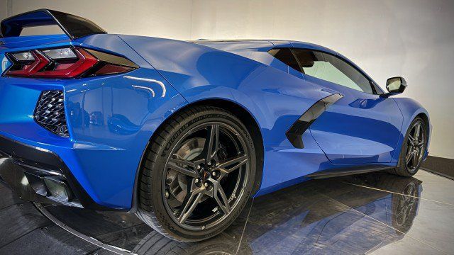 Used 2024 Chevrolet Corvette Stingray Premium Cpe w/ Z51 Performance Package RWD image 24