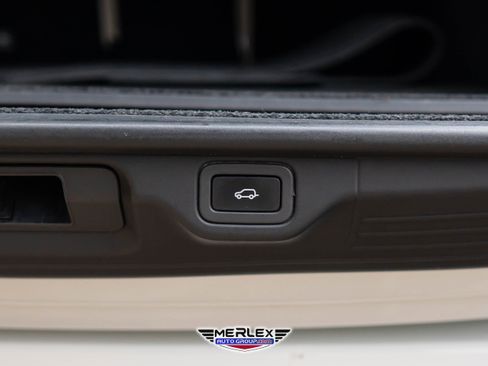 Used 2018 Land Rover Range Rover Supercharged image 50