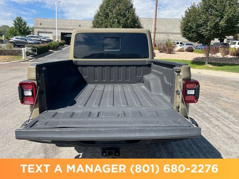 Used 2020 Jeep Gladiator Rubicon AWD/4WD image 29