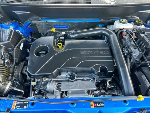 Used 2024 Chevrolet Equinox LT image 28