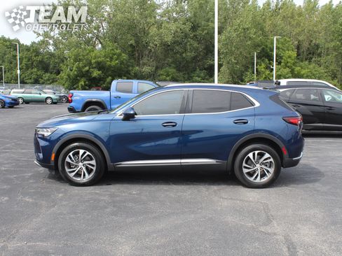 Used 2022 Buick Envision Essence w/ Safety Package FWD image 8