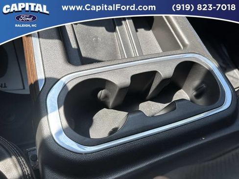Used 2021 Chevrolet Silverado 1500 High Country w/ Technology Package AWD/4WD image 32