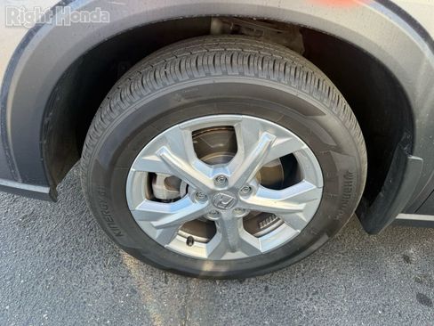 Used 2024 Honda HR-V LX image 7