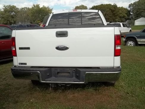 Used 2007 Ford F150 XLT AWD/4WD image 4
