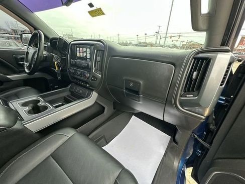 Used 2018 Chevrolet Silverado 1500 LTZ Z71 w/ LTZ Plus Package image 31