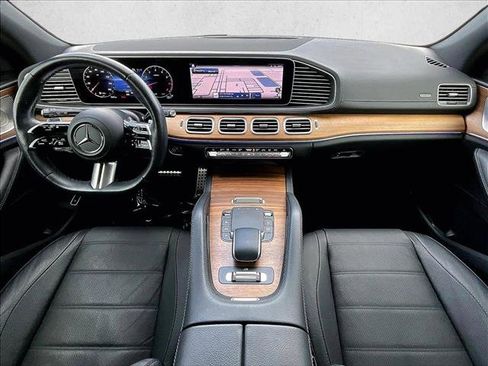 Certified 2024 Mercedes-Benz GLS 450 4MATIC image 16