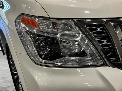 Used 2020 Nissan Armada Platinum w/ Platinum Reserve Package AWD/4WD image 33
