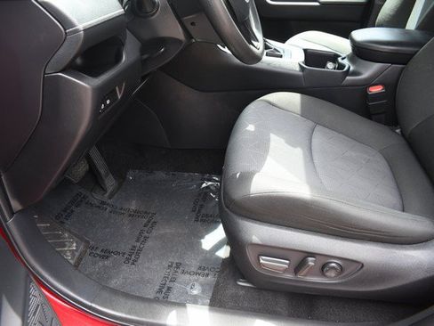 Certified 2025 Toyota RAV4 XLE AWD/4WD image 15