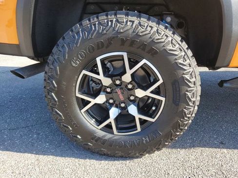 New 2026 GMC Canyon AT4X AWD/4WD image 6