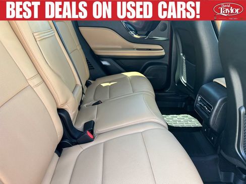Used 2023 Lincoln Corsair Reserve w/ Jet Appearance Package AWD/4WD image 31