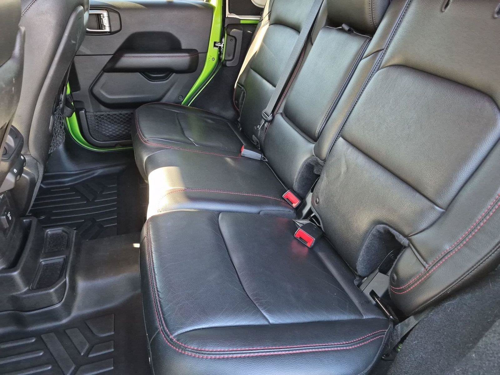 Used 2018 Jeep Wrangler Unlimited Rubicon AWD/4WD image 13