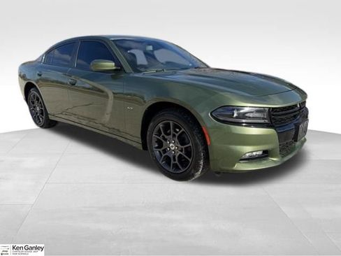 Used 2018 Dodge Charger GT image 1