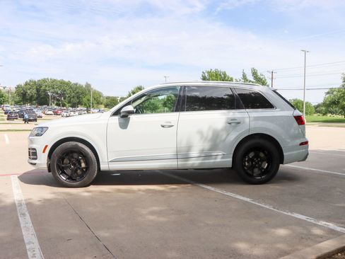 Used 2018 Audi Q7 2.0T Premium Plus w/ Premium Plus Package AWD/4WD image 4