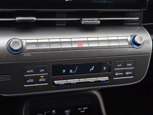 Used 2024 Hyundai Kona SEL image 19