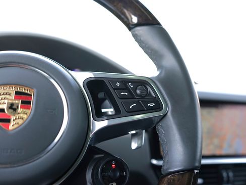 Used 2021 Porsche Cayenne GTS AWD/4WD image 21