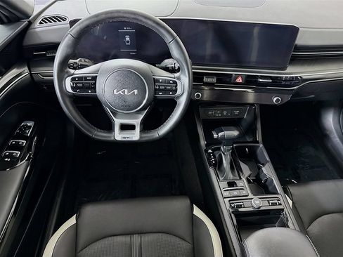 Used 2025 Kia K5 GT-Line w/ GT-Line Premium Package FWD image 4