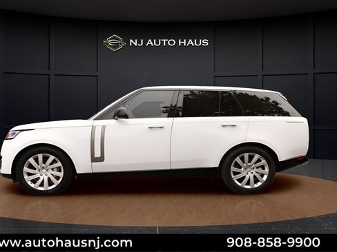 Used 2023 Land Rover Range Rover SE AWD/4WD image 20