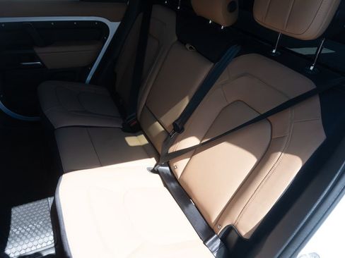 New 2025 Land Rover Defender 110 V8 image 30