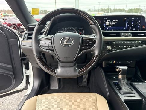 Used 2021 Lexus ES 350 w/ Premium Package image 15