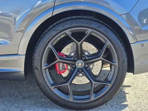 Used 2025 Audi RS Q8 performance image 14