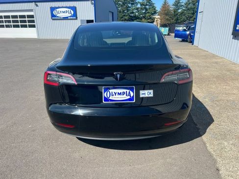 Used 2020 Tesla Model 3 Standard Range Plus RWD image 13