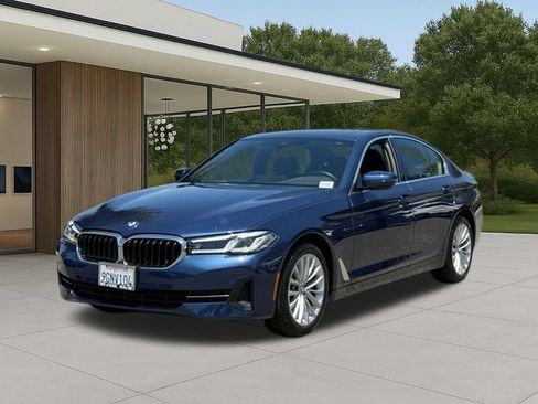 Certified 2023 BMW 530i w/ Convenience Package RWD image 2