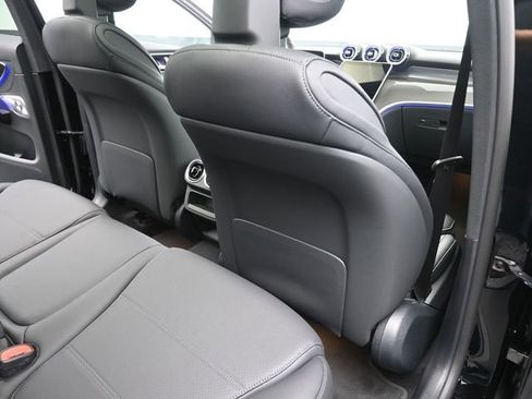 New 2026 Mercedes-Benz GLC 300 image 24