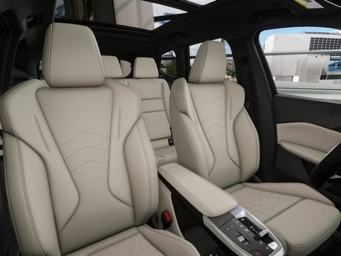 New 2025 BMW X1 xDrive28i image 35