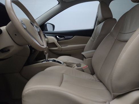 Used 2015 Nissan Rogue SL w/ SL Premium Package image 17