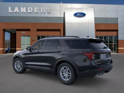 New 2026 Ford Explorer Active w/ Active Comfort Package image 4