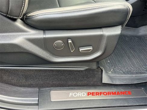 Used 2018 Ford F150 Raptor w/ Equipment Group 802A Luxury image 25