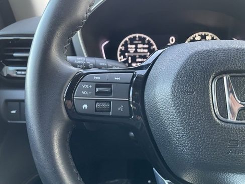 Used 2024 Honda Pilot EX-L image 15