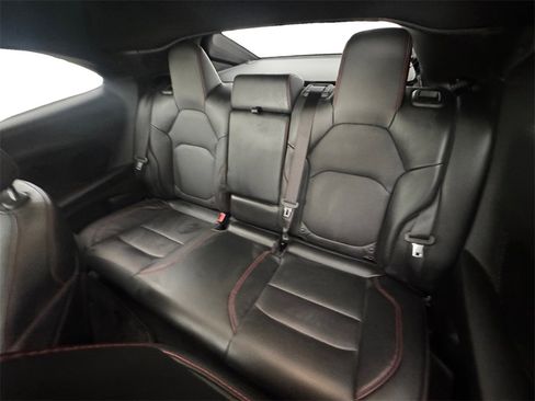 Used 2024 Dodge Charger R/T w/ Plus Group image 15