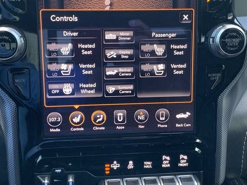 Used 2019 RAM 1500 Limited AWD/4WD image 28