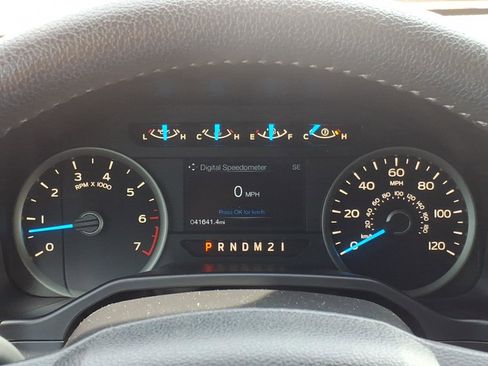 Used 2016 Ford F150 XLT w/ Equipment Group 302A Luxury AWD/4WD image 23