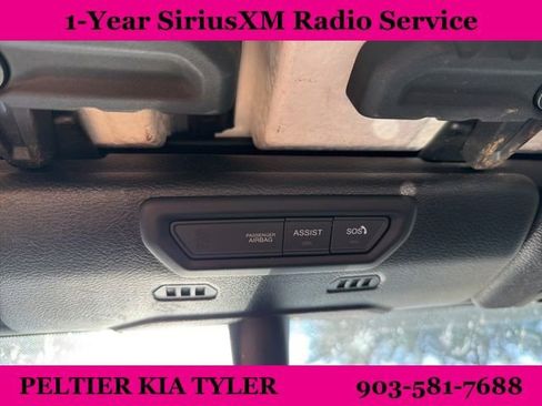 Used 2020 Jeep Wrangler Unlimited Sahara image 22