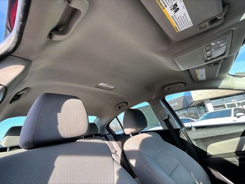 Used 2014 Chevrolet Cruze LT image 22