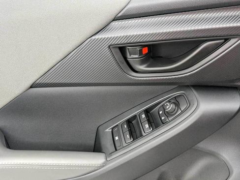 New 2025 Subaru Crosstrek 2.0i Premium image 22