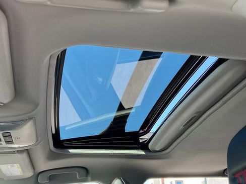 Used 2022 Toyota RAV4 TRD Off-Road w/ TRD Off-Road Weather Package image 21