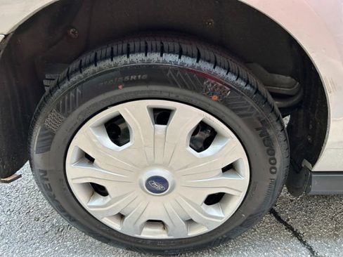 Used 2021 Ford Transit Connect XLT image 37